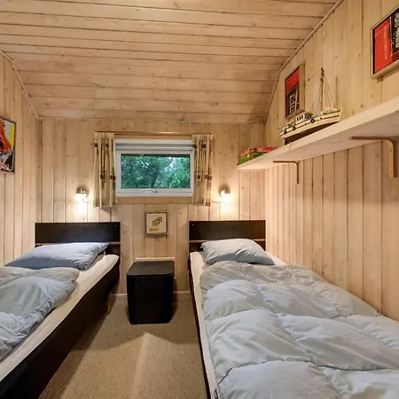 Patrik - 1-4km From The Sea In Western Jutland By Interhome * Blåvand